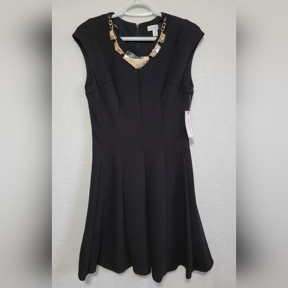 Bisou Bisou Michele Bohbot Black Textured Fit Flare Dress Gold Necklace Size 8